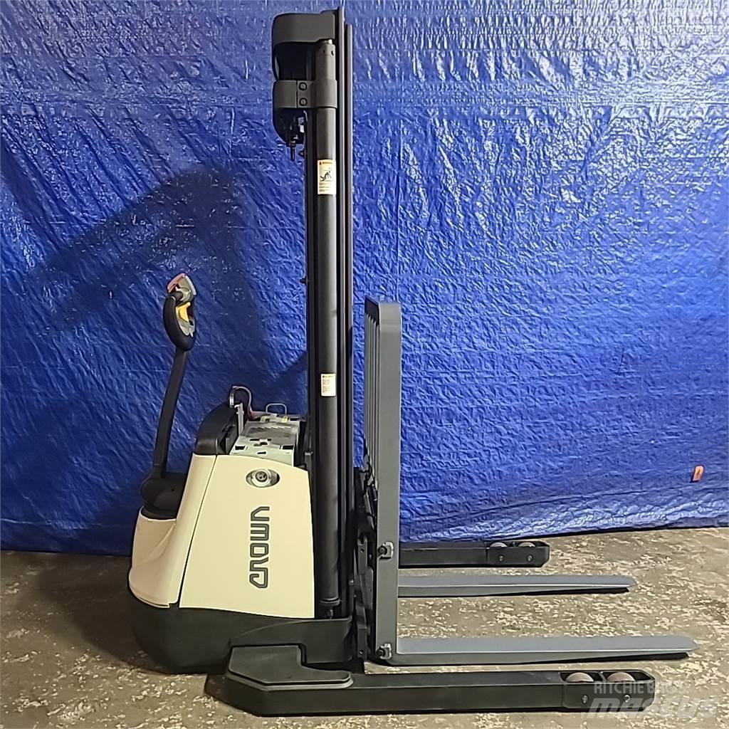 Crown SX3000-40 Stablere