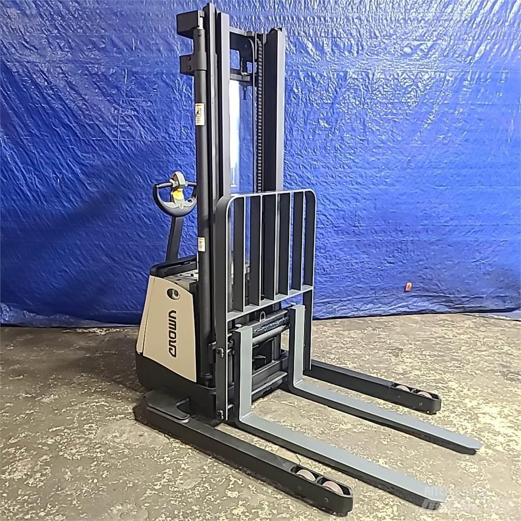 Crown SX3000-40 Stablere