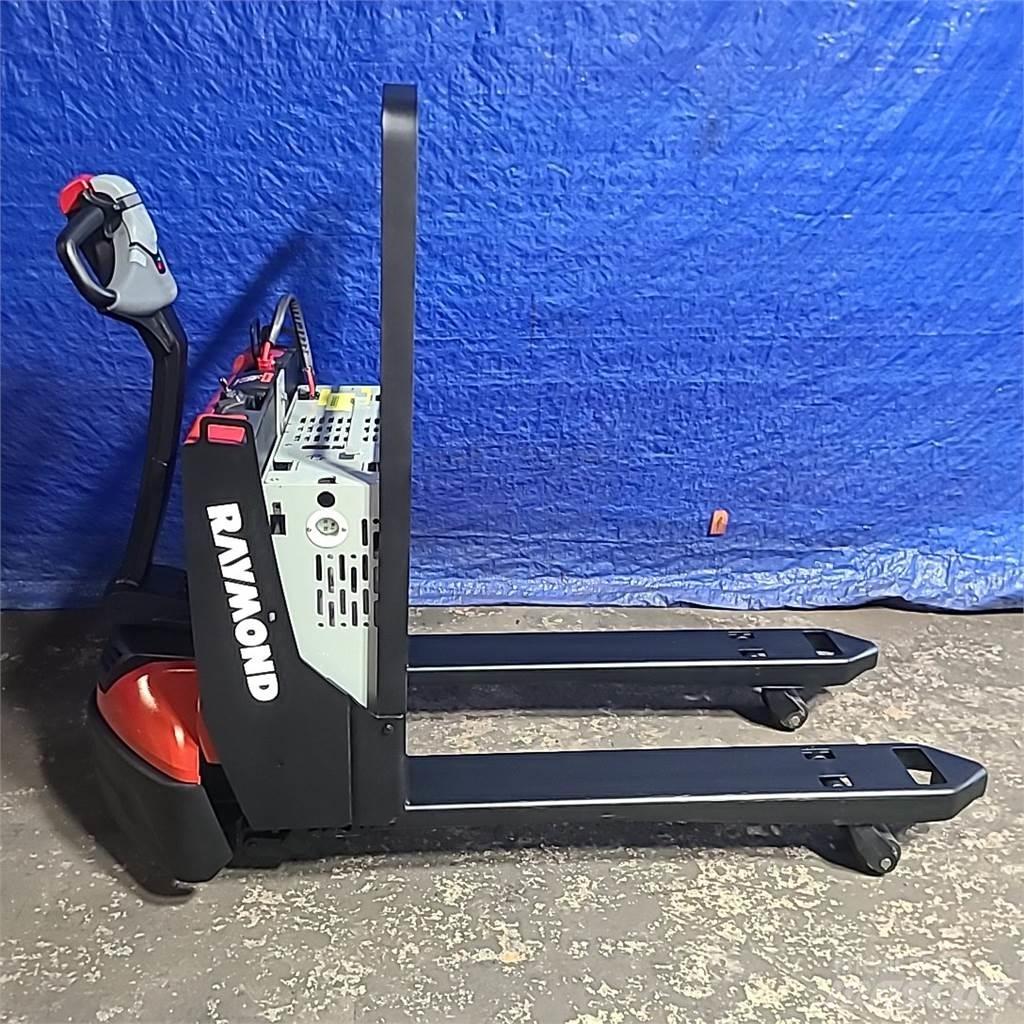 Raymond 8210 Jekketralle