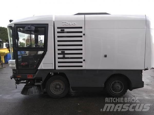 Ravo 530STH Feiemaskiner