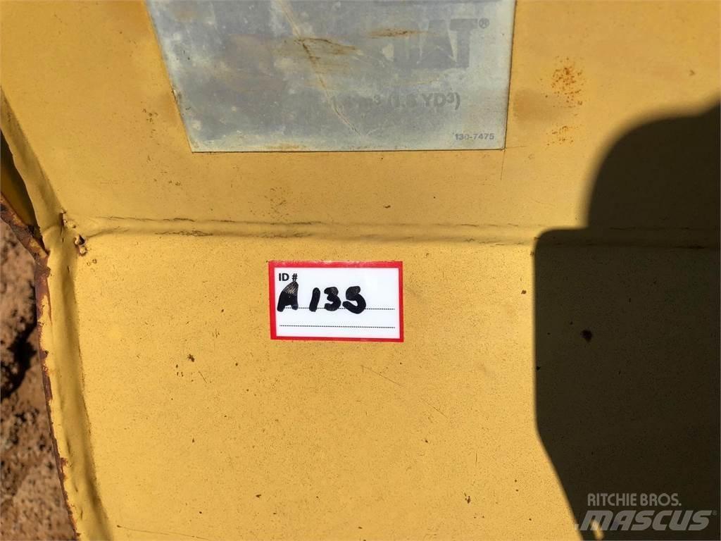 CAT  914G Skuffer