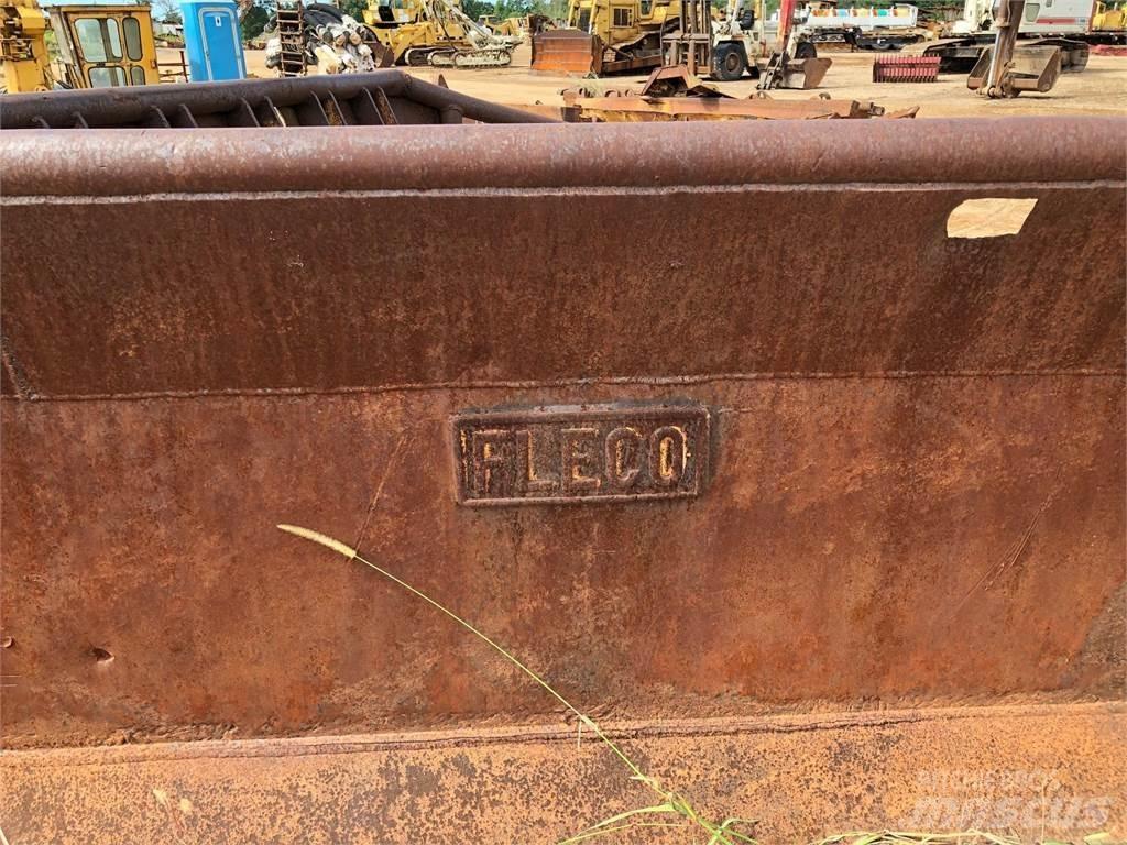 Fleco D8 Kniver