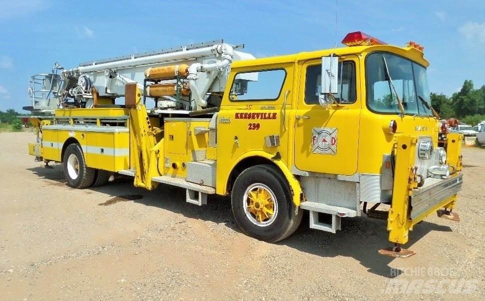 Mack CF685 Brannbil