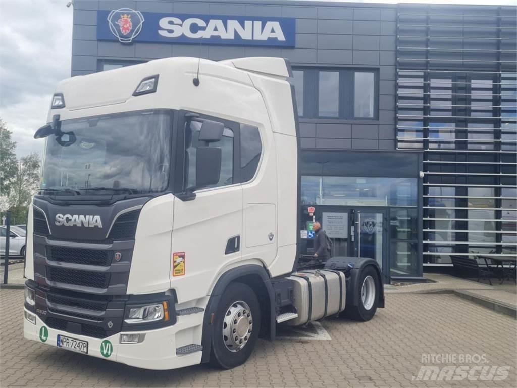 Scania R530 V8 Trekkvogner