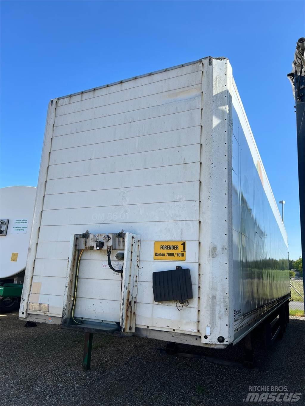 Schmitz 13,6 mtr boks Lettisolert skaptrailer