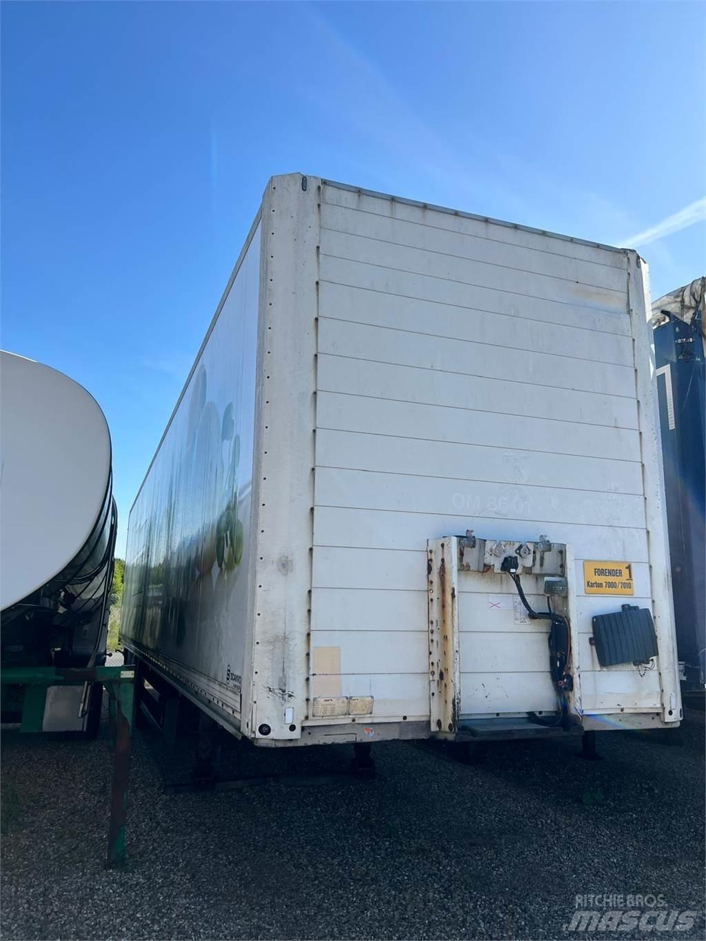 Schmitz 13,6 mtr boks Lettisolert skaptrailer