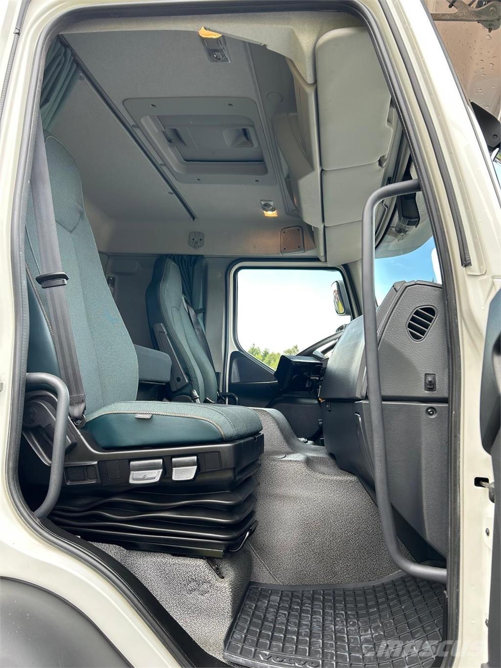 Volvo FE 320 18 ton Skapbiler