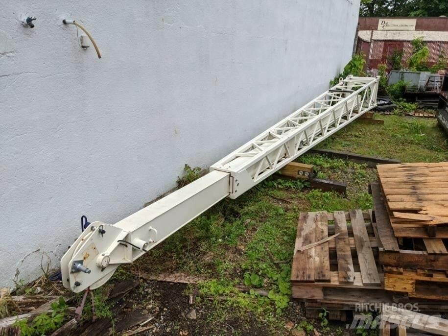 Terex  Bommer og stikker