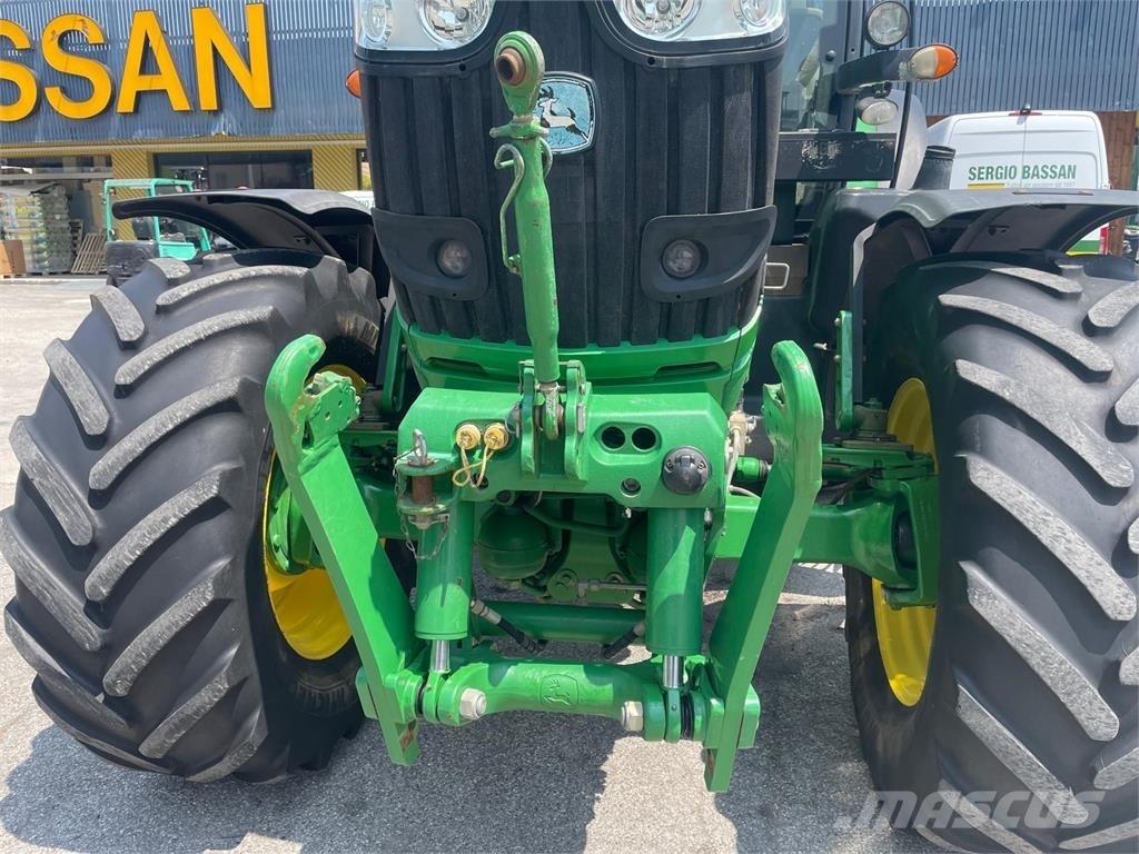 John Deere 6190 R Traktorer