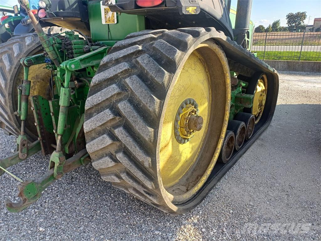 John Deere 8320 RT Traktorer