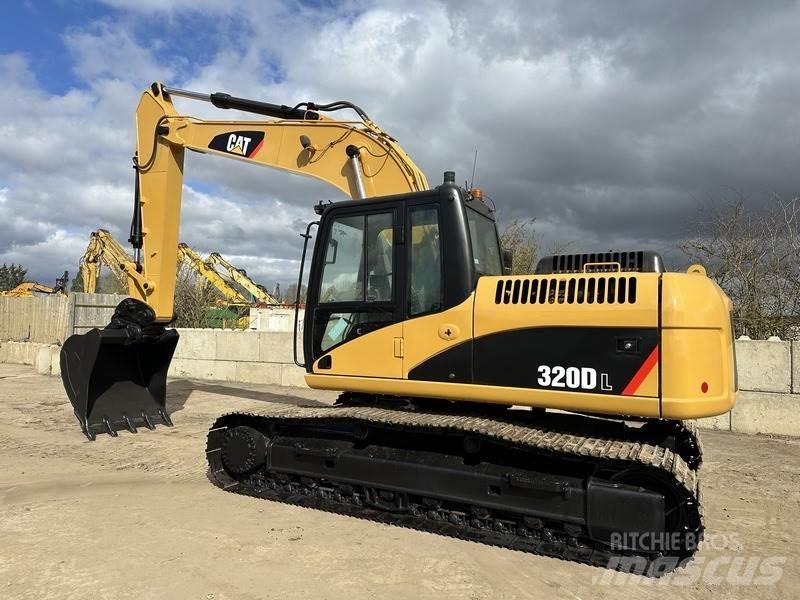 CAT 20T Excavator Beltegraver