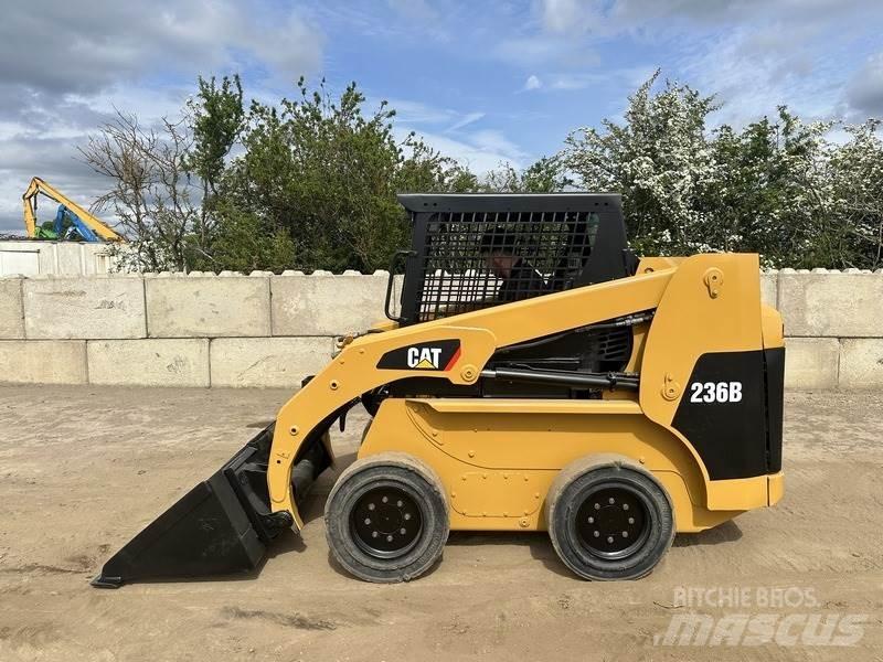 CAT 236B Anlegg - Annet