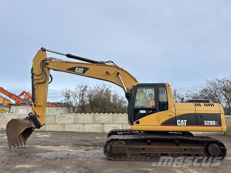 CAT 320DL Beltegraver