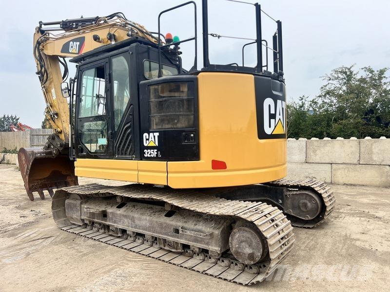 CAT 325FL Beltegraver