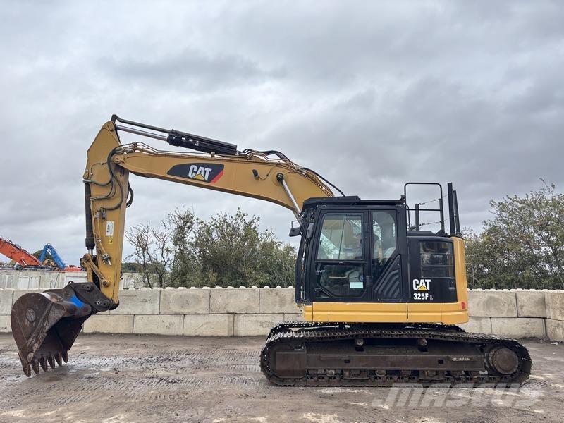 CAT 325FL Beltegraver