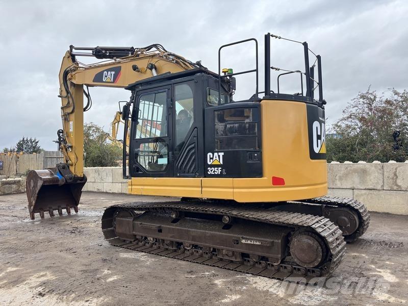 CAT 325FL Beltegraver