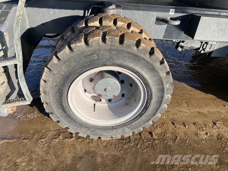 Fuchs MHL320 Truck - Annet