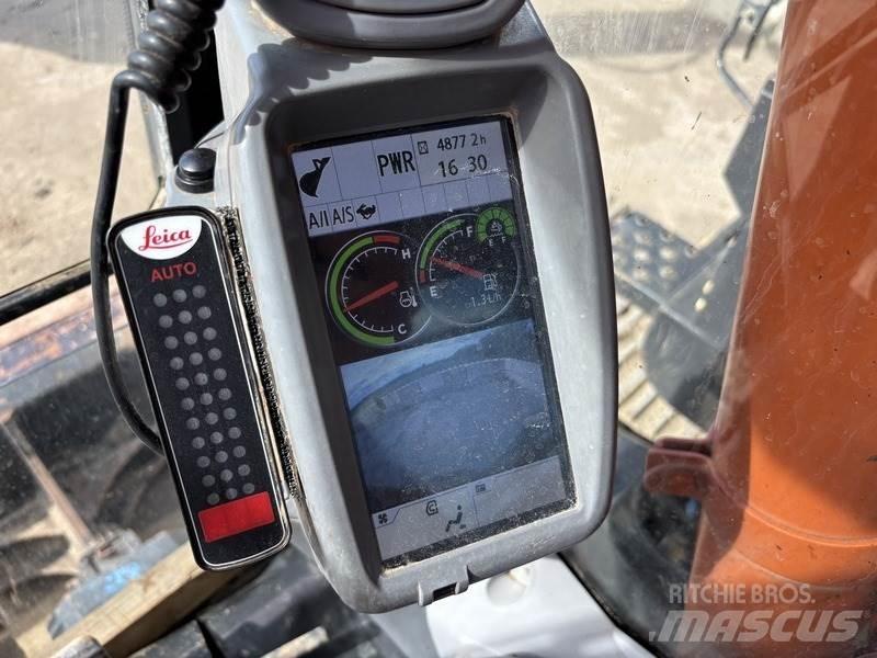 Hitachi ZX135 US-6 Beltegraver