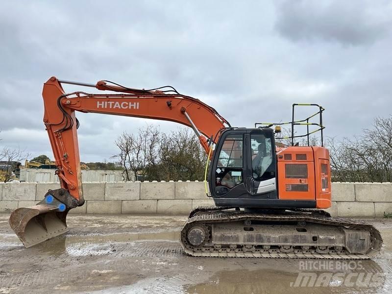 Hitachi ZX225USLC-6 Beltegraver