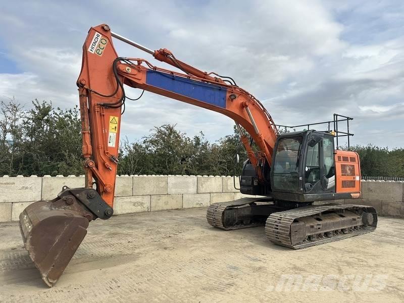 Hitachi ZX225USRLC-6 Beltegraver