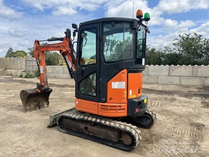 Hitachi ZX26U-5A CR Beltegraver