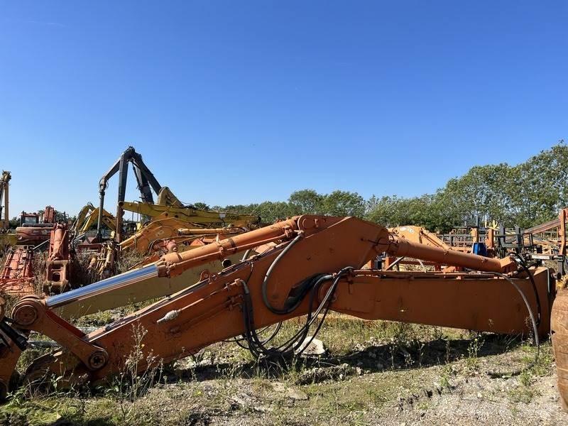 Hitachi ZX870 Gravemaskiner for riving