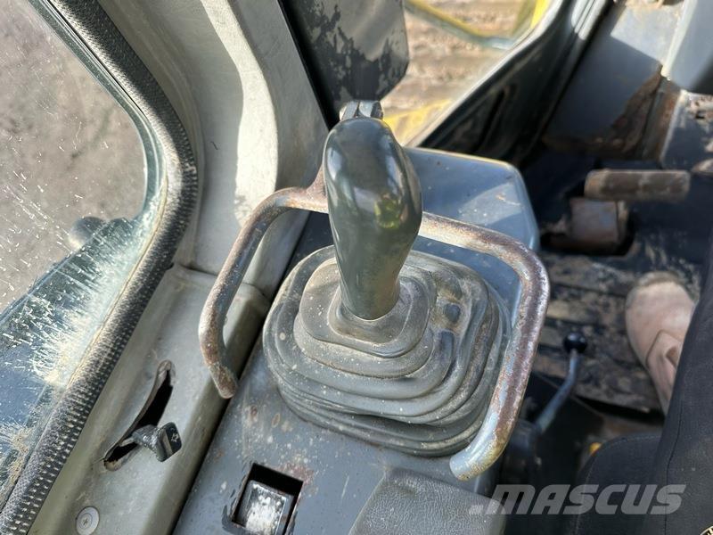 Komatsu D41E-6 Dozere Beltegående