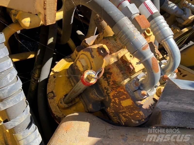 Komatsu PC450LC-8 Beltegraver