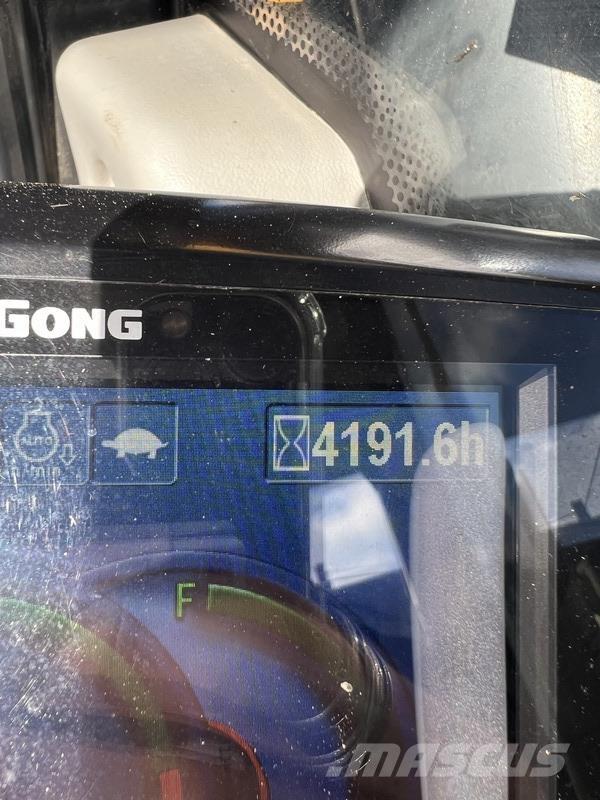 LiuGong CLG933 Beltegraver