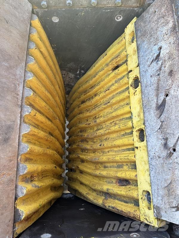 McCloskey J50 Knusere