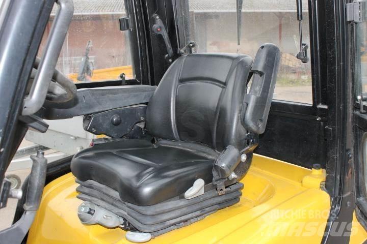 Yale GDP25VX Gaffeltrucker - Annet
