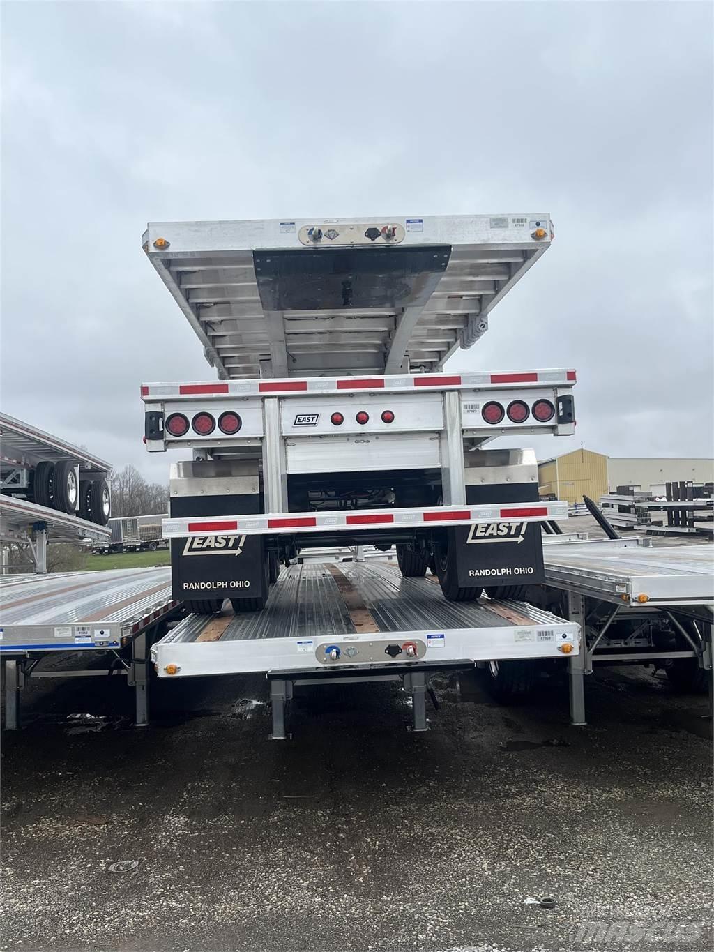 East Mfg FLATBED Planhengere