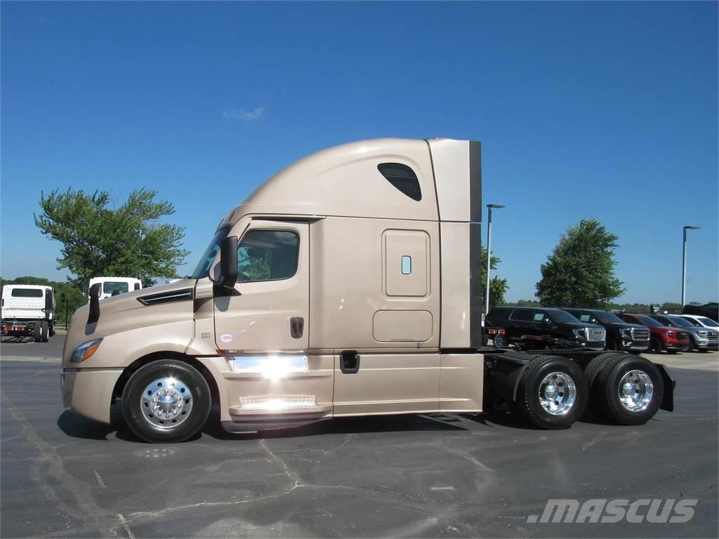 Freightliner CA126SLP Trekkvogner