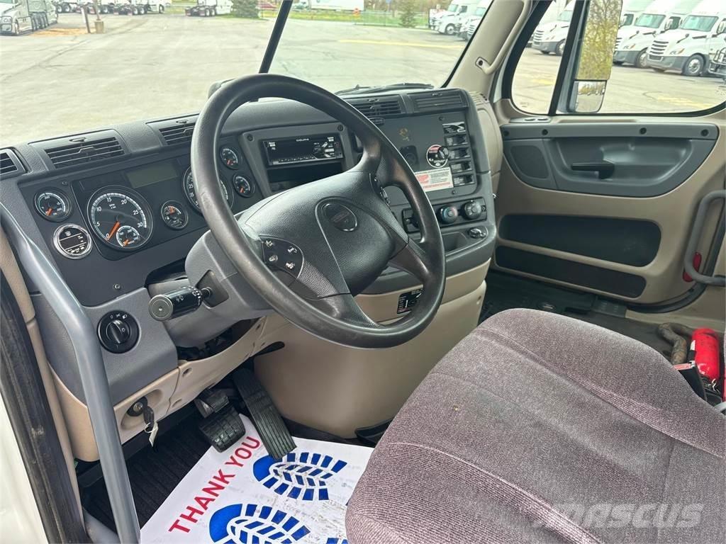 Freightliner Cascadia Trekkvogner