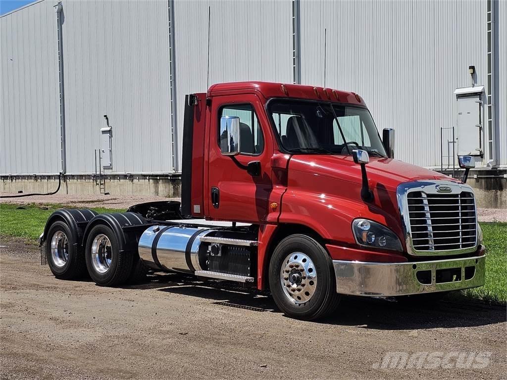 Freightliner Cascadia Trekkvogner