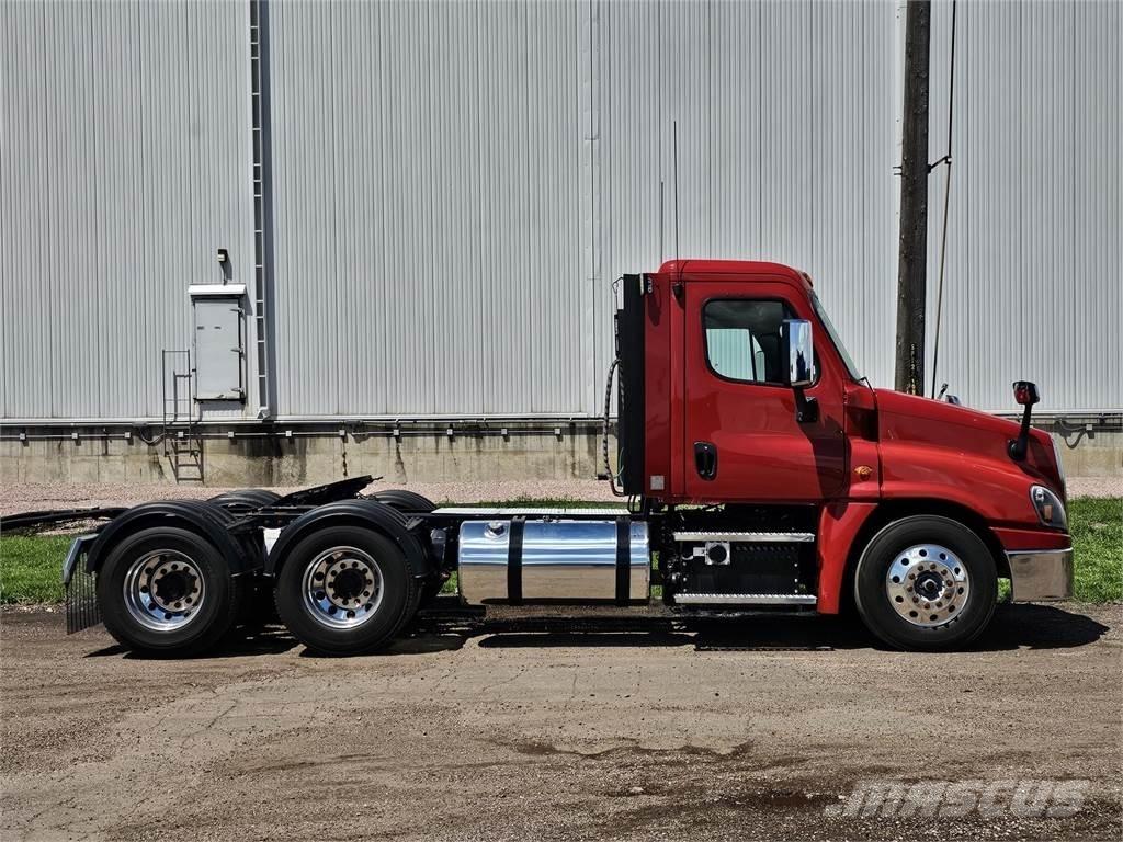 Freightliner Cascadia Trekkvogner