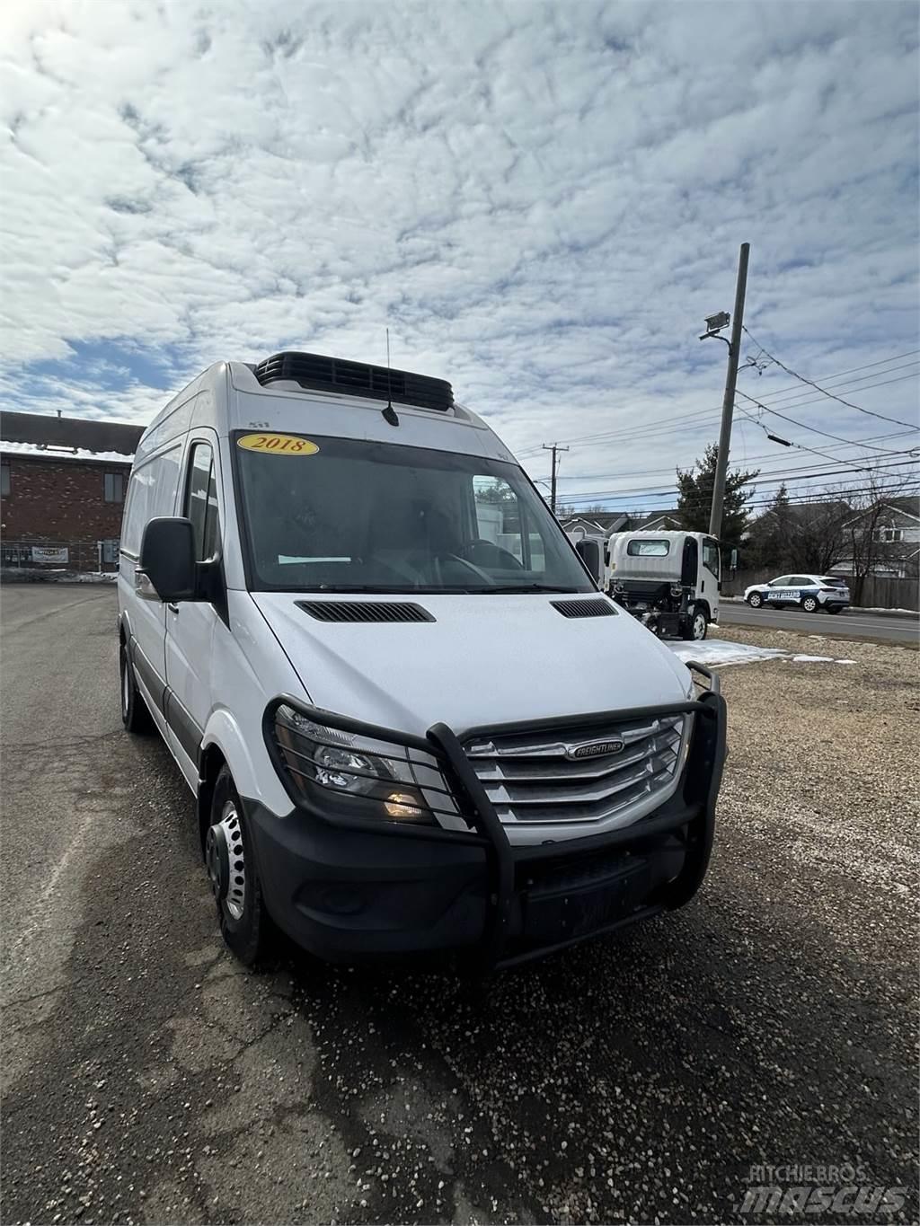 Freightliner sprinter Skapbiler