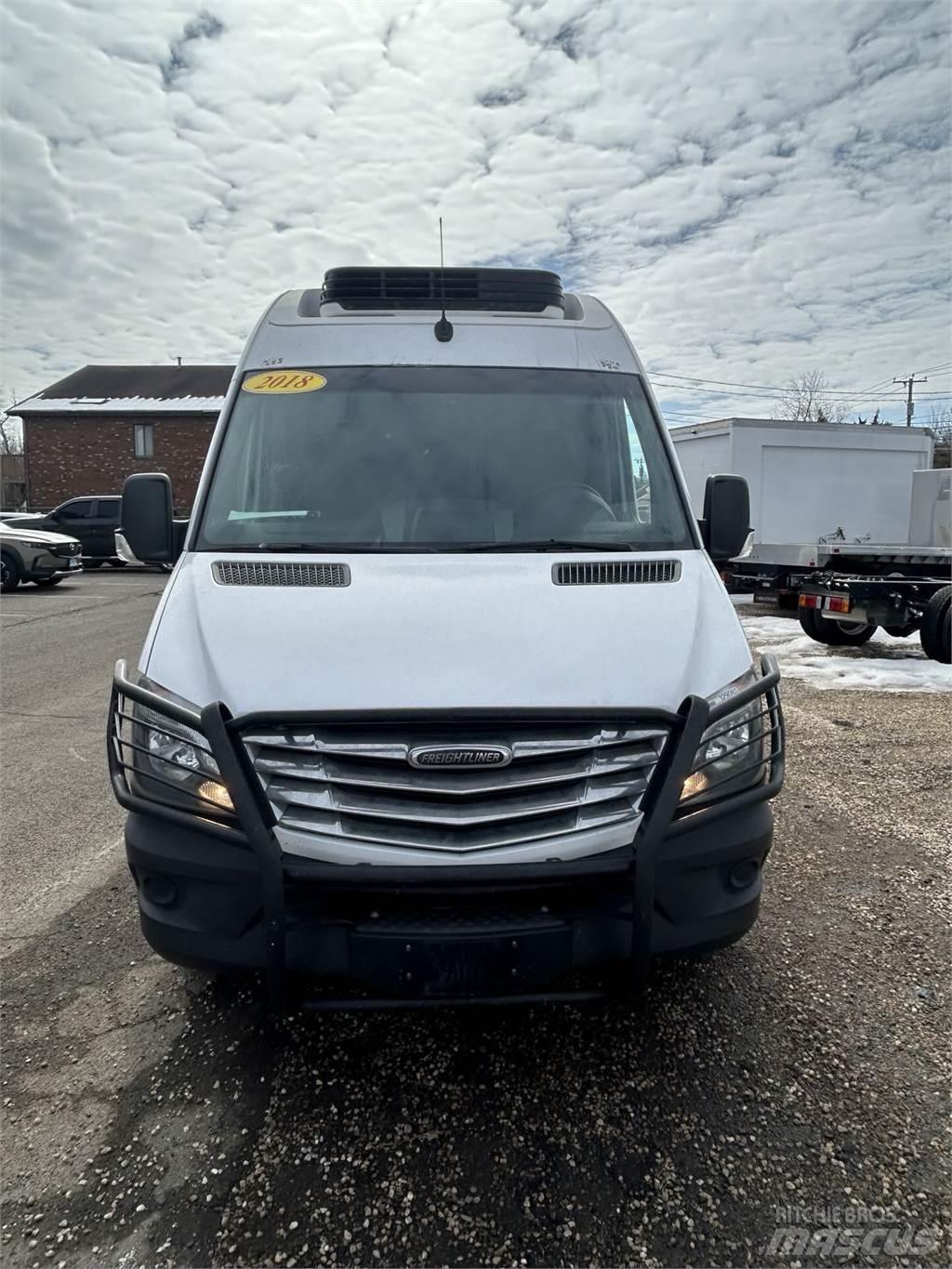 Freightliner sprinter Skapbiler