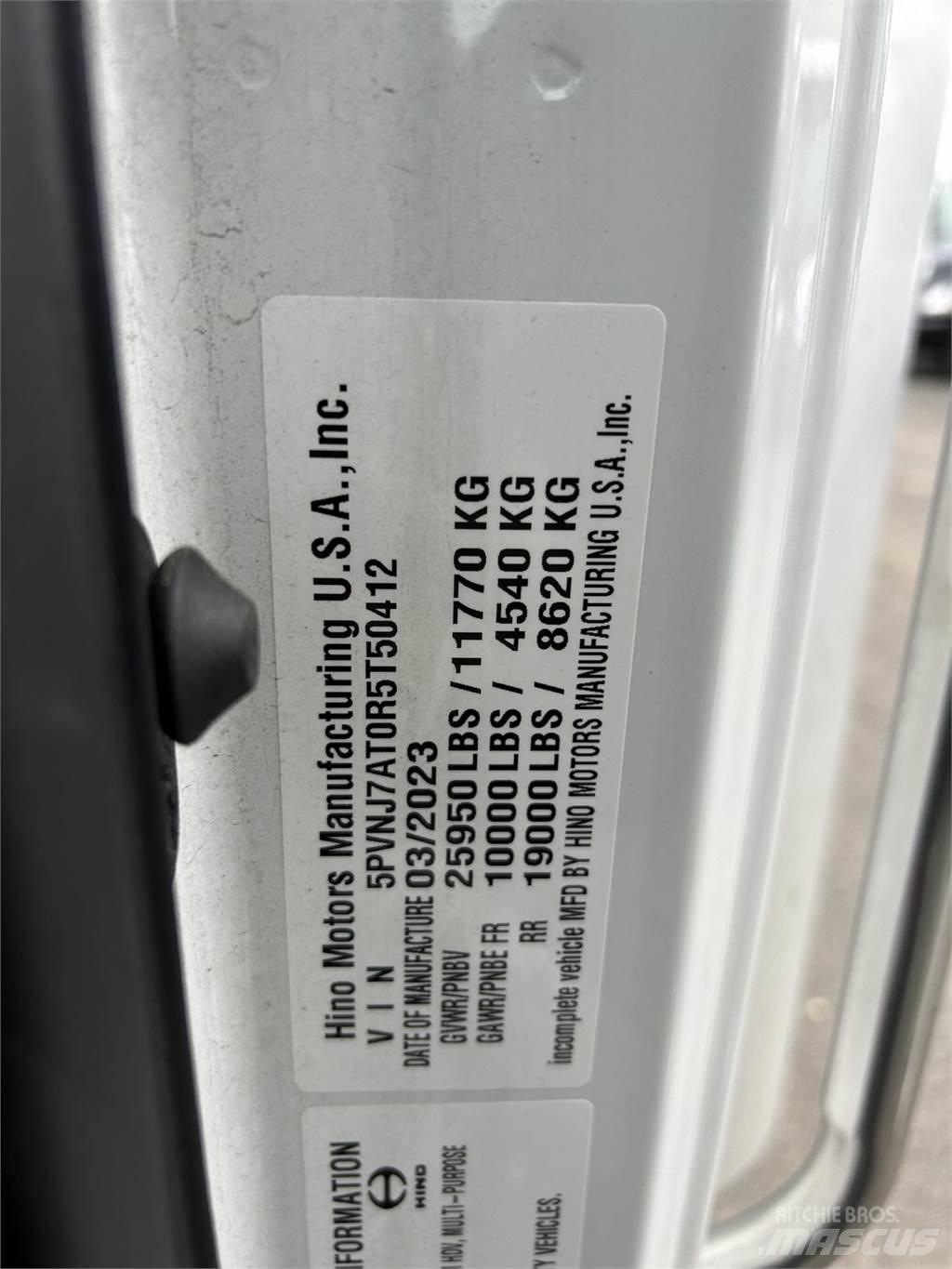 Hino L6 Skapbiler