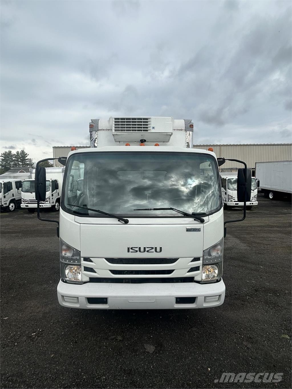 Isuzu NPR HD DC Skapbiler