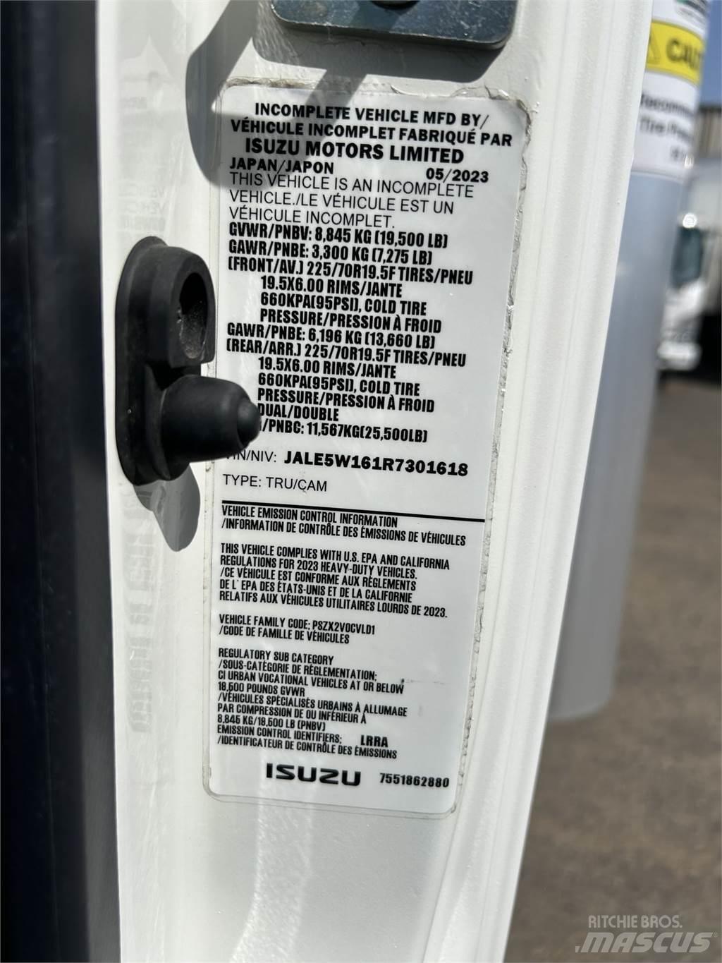 Isuzu NRR Skapbiler