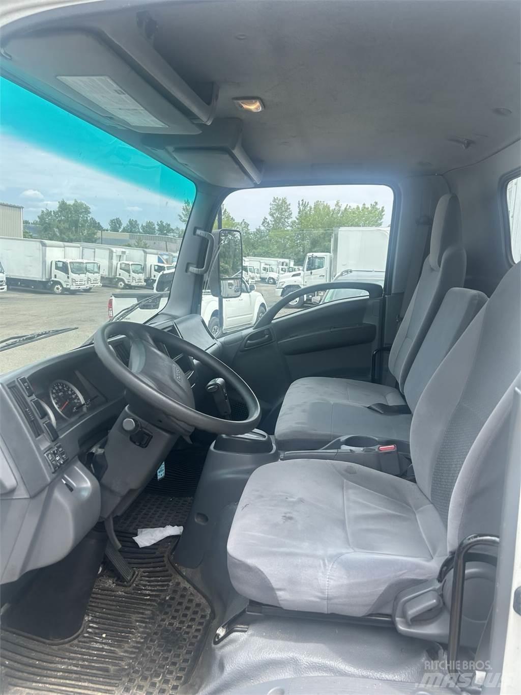 Isuzu NRR Skapbiler