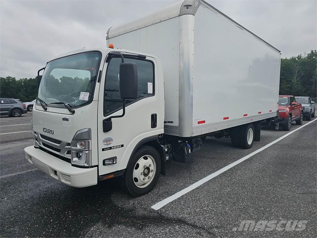Isuzu NRR Skapbiler