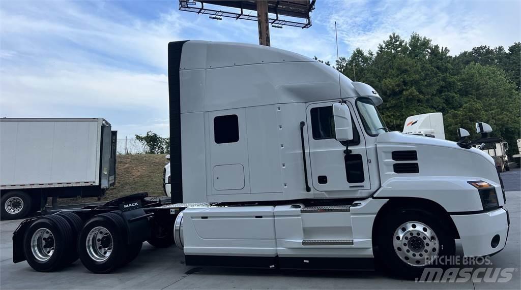 Mack AN64T Trekkvogner