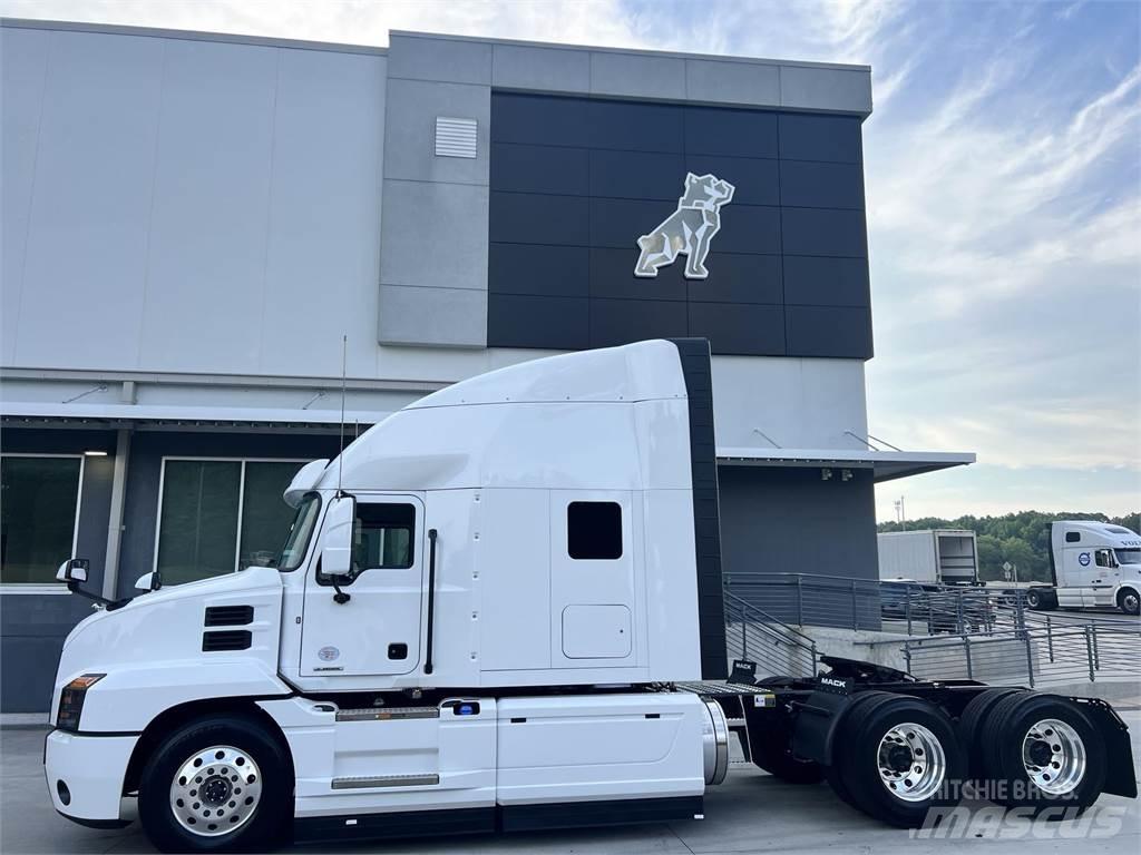 Mack AN64T Trekkvogner