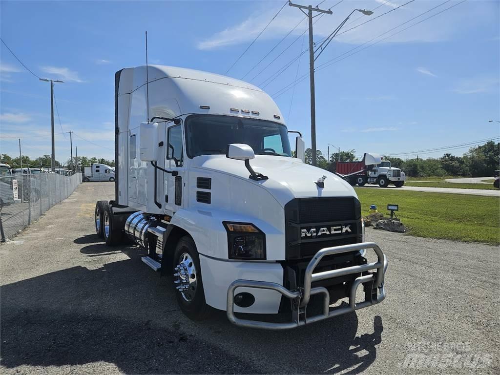 Mack AN64T Trekkvogner