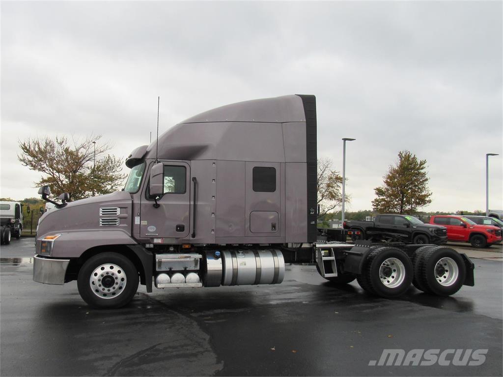 Mack AN64T Trekkvogner