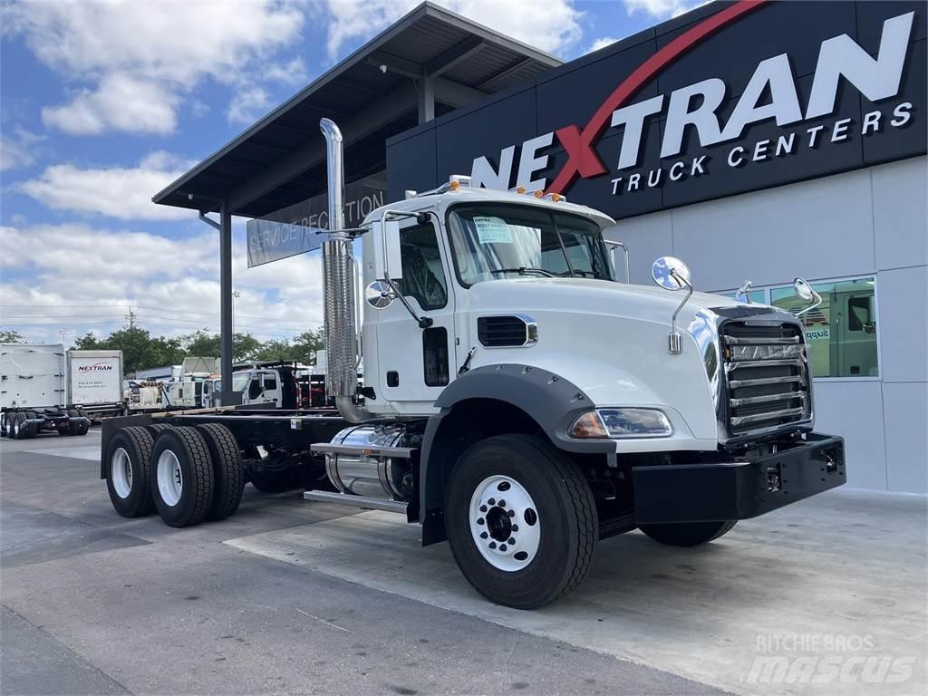 Mack GR64BRX Chassis