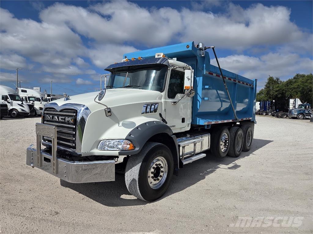Mack GU813 Tippbil