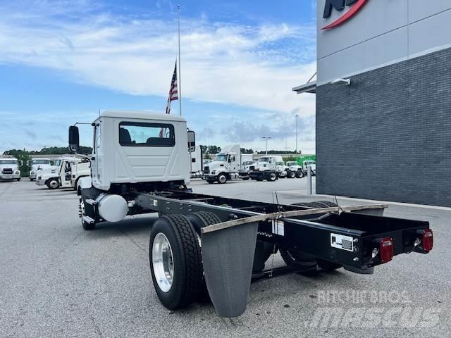 Mack MD6 42R Chassis